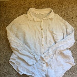 White Light-weight Button-Up Shirt